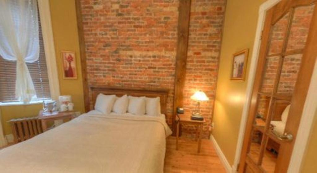 Hotel Ermitage Quebec City Room photo