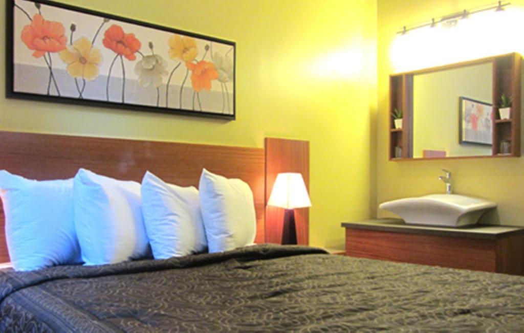 Hotel Ermitage Quebec City Exterior photo